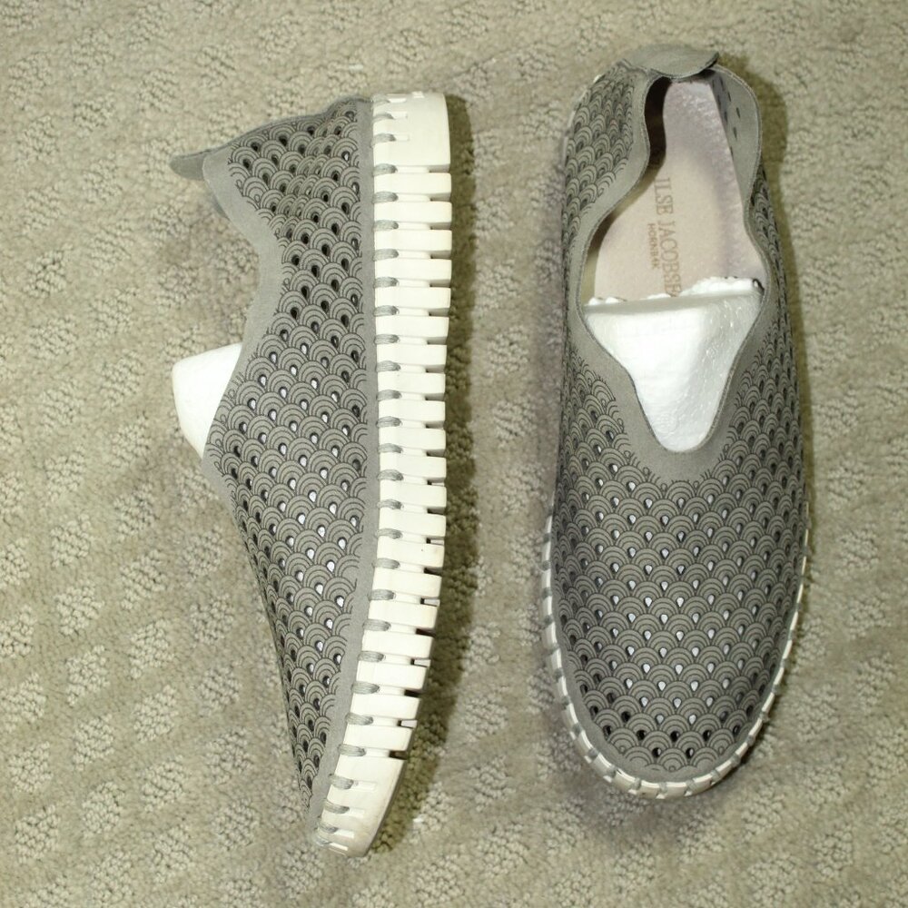 Ilse Jacobsen Women's Size 6.5 Tulip Grey Flats